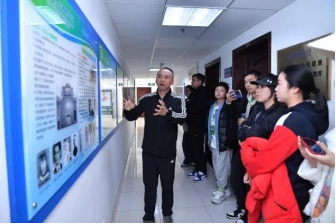 如何通过训练提高篮球运动员的速度_1
